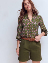 Chino Shorts-Woodland Green / Boden