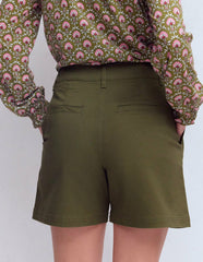 Chino Shorts-Woodland Green / Boden