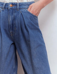 Denim Bermuda Short-Light Vintage / Boden On sale