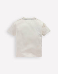 Short Sleeve Badge T-shirt-Soft Ivory Sports / Boden Outlet