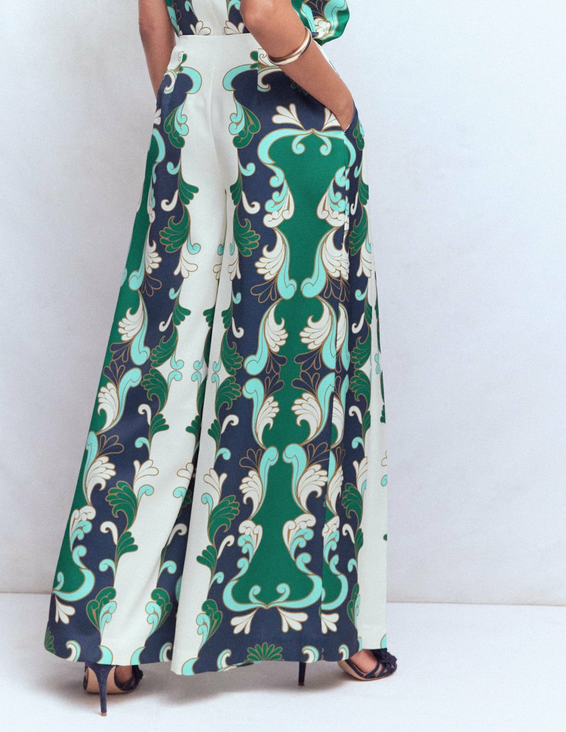 Regent Wide Leg Pants-Ivory, Foliage Whirl / Boden Online
