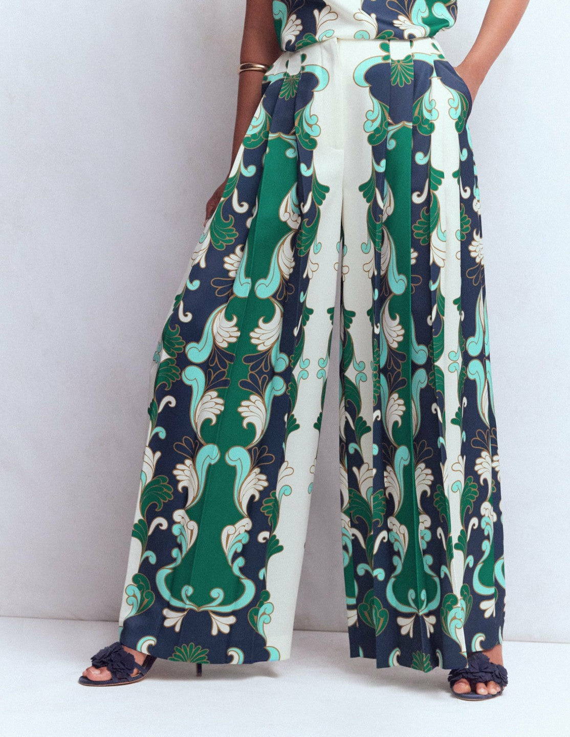 Regent Wide Leg Pants-Ivory, Foliage Whirl / Boden Online