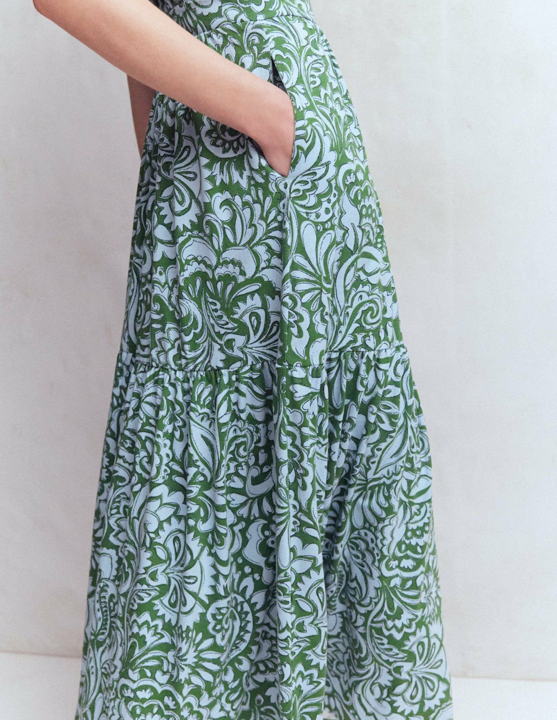 Camalie Jersey Maxi Dress-Green, Elaborate Gardenia / Boden Outlet