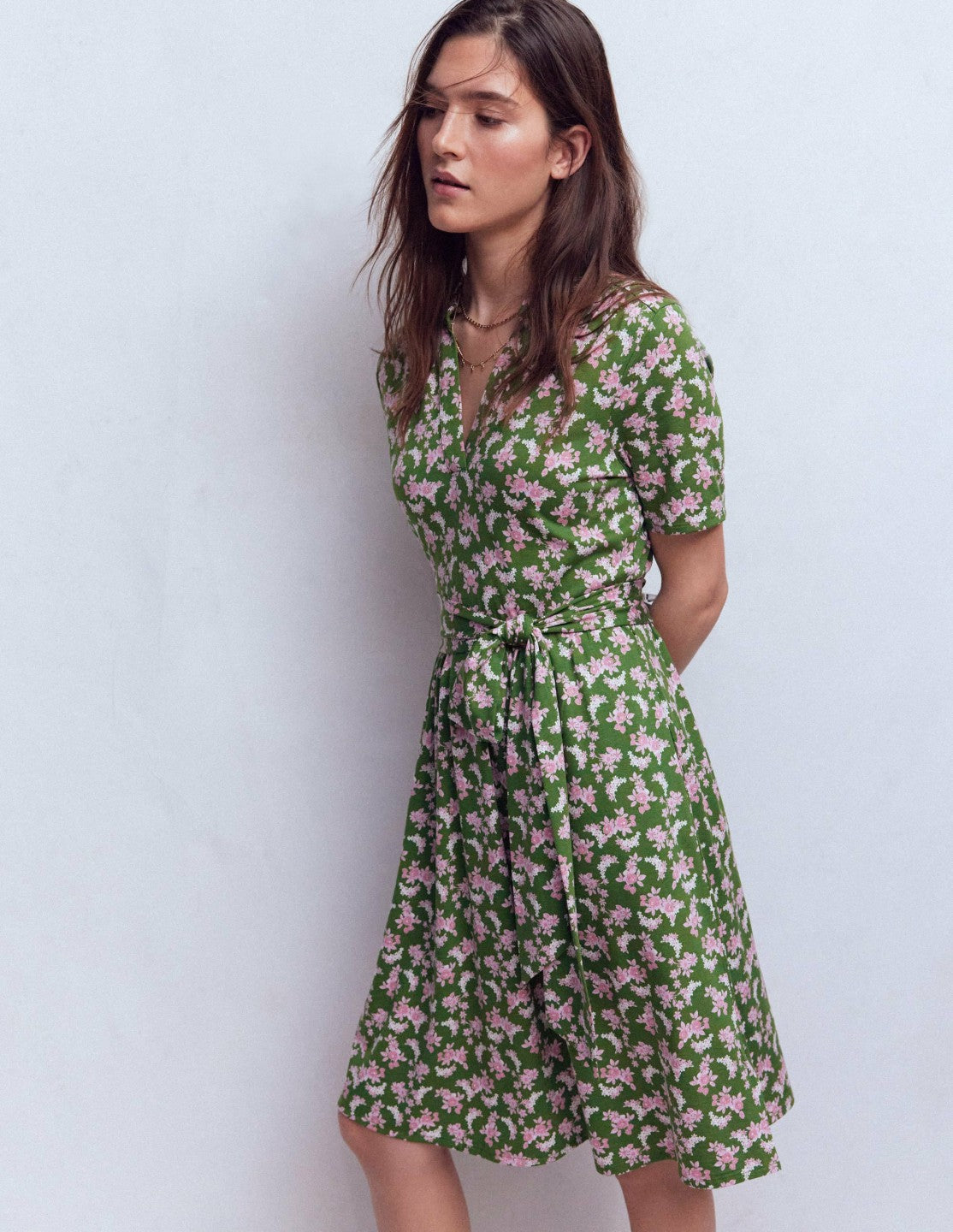 Daisy Flippy Jersey Dress-Promenade Green, Dainty Blooms / Boden Online