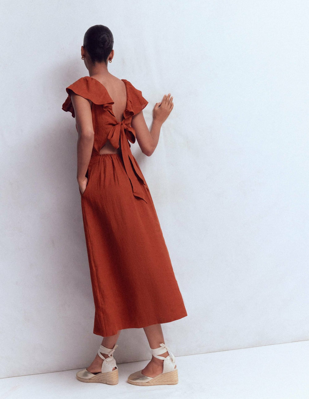 Mega Ruffle Linen Dress-Burnt Henna / Boden Sale