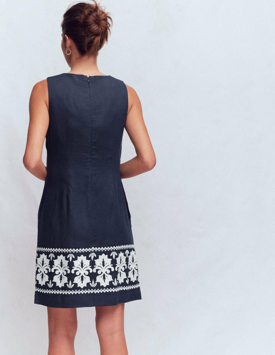 Linen Shift Dress-Navy Embrodiery / Boden Outlet