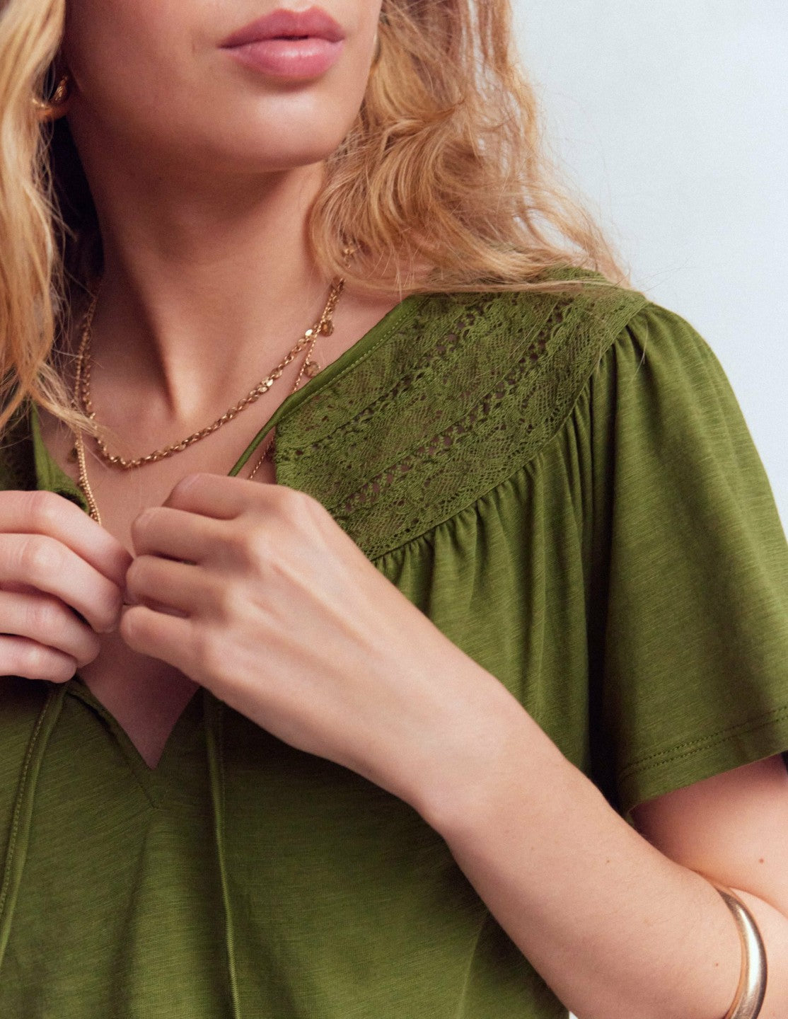 Edi Trim Detail T-shirt-Olive / Boden On sale