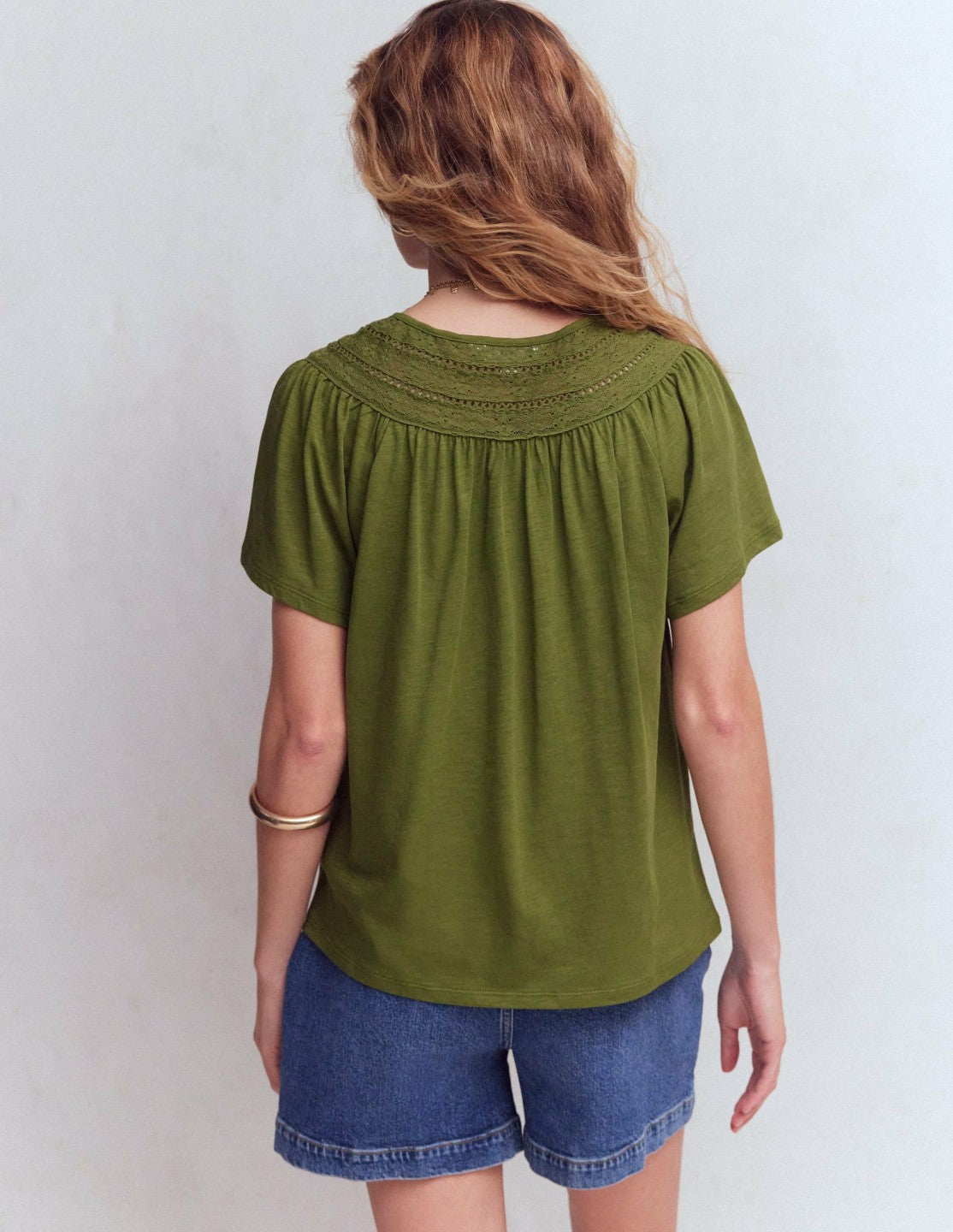 Edi Trim Detail T-shirt-Olive / Boden On sale