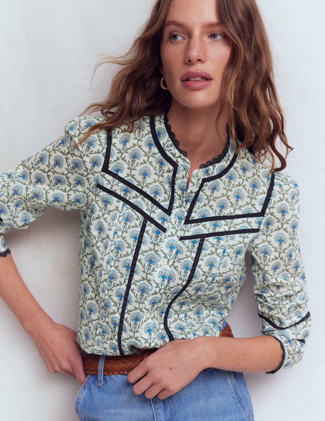 Carmen Trim Detail Cotton Top-Ivory, Flower Lattice / Boden Discount