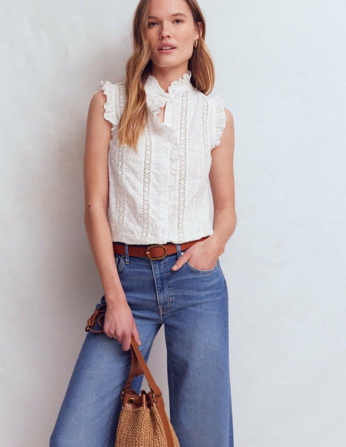 Isabel Sleeveless Broderie Top-White / Boden Outlet
