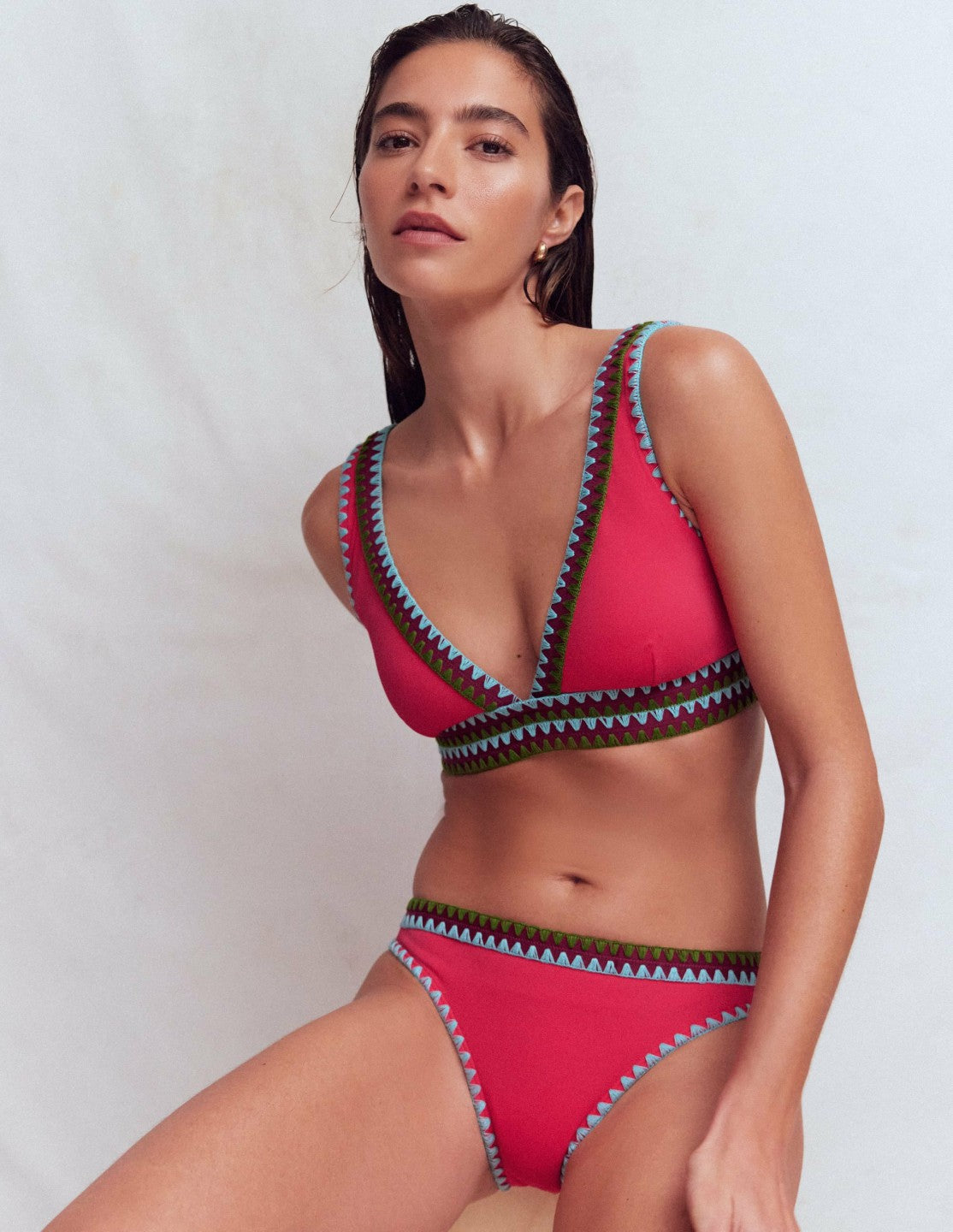 Porto V-neck Bikini Top-Rosy, Embroidery / Boden Online