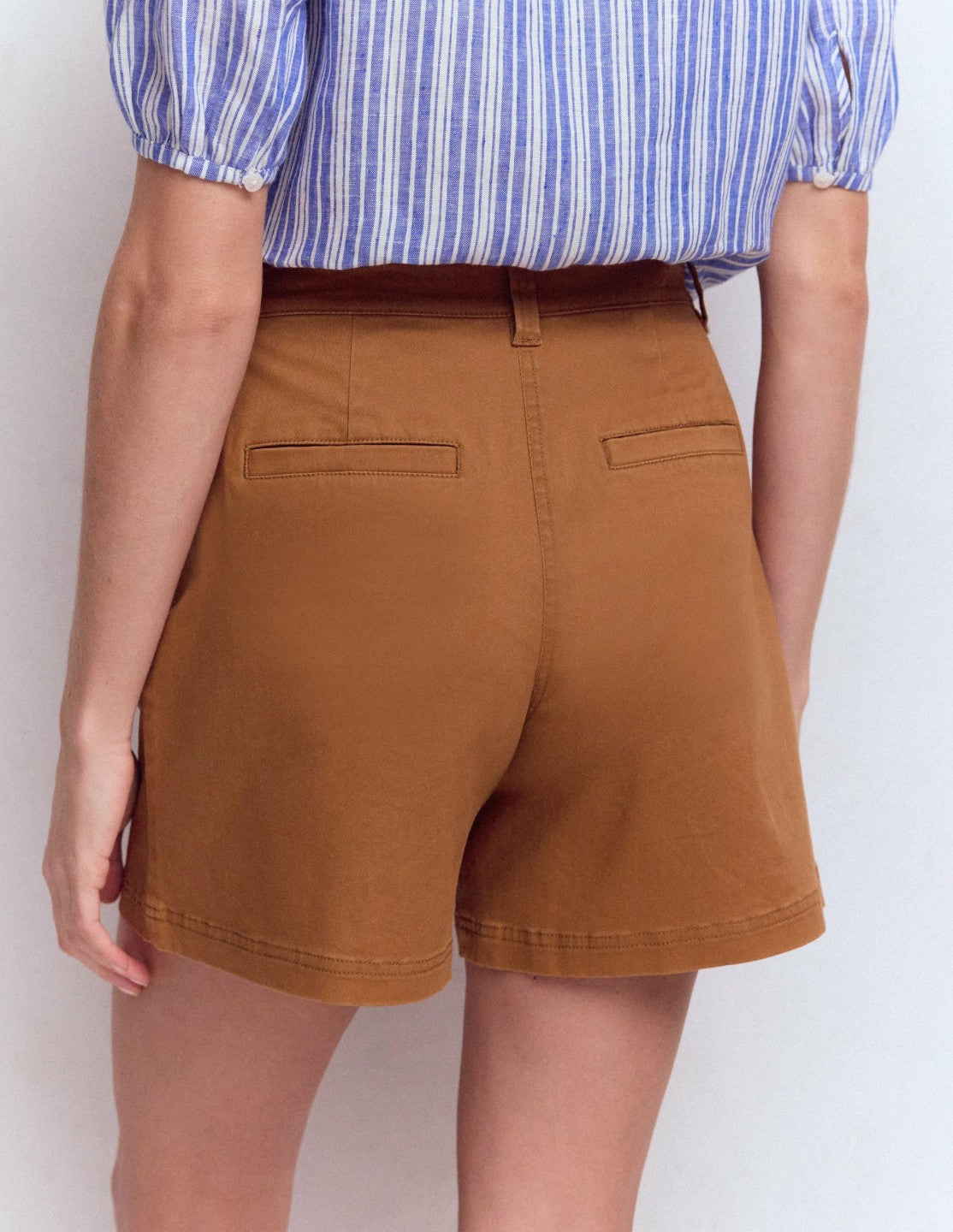 Chino Shorts-Ginger / Boden us