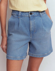 Pleat Front Denim Shorts-Light Vintage / Boden Sale