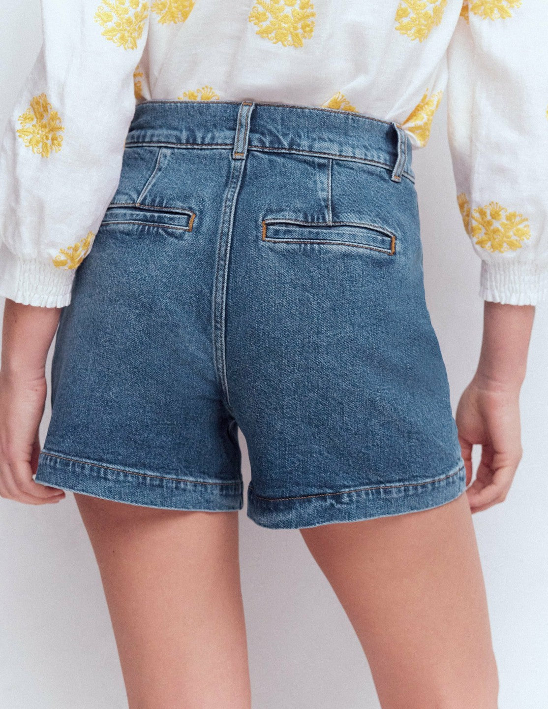 Primrose Denim Shorts-Mid Vintage / Boden Outlet