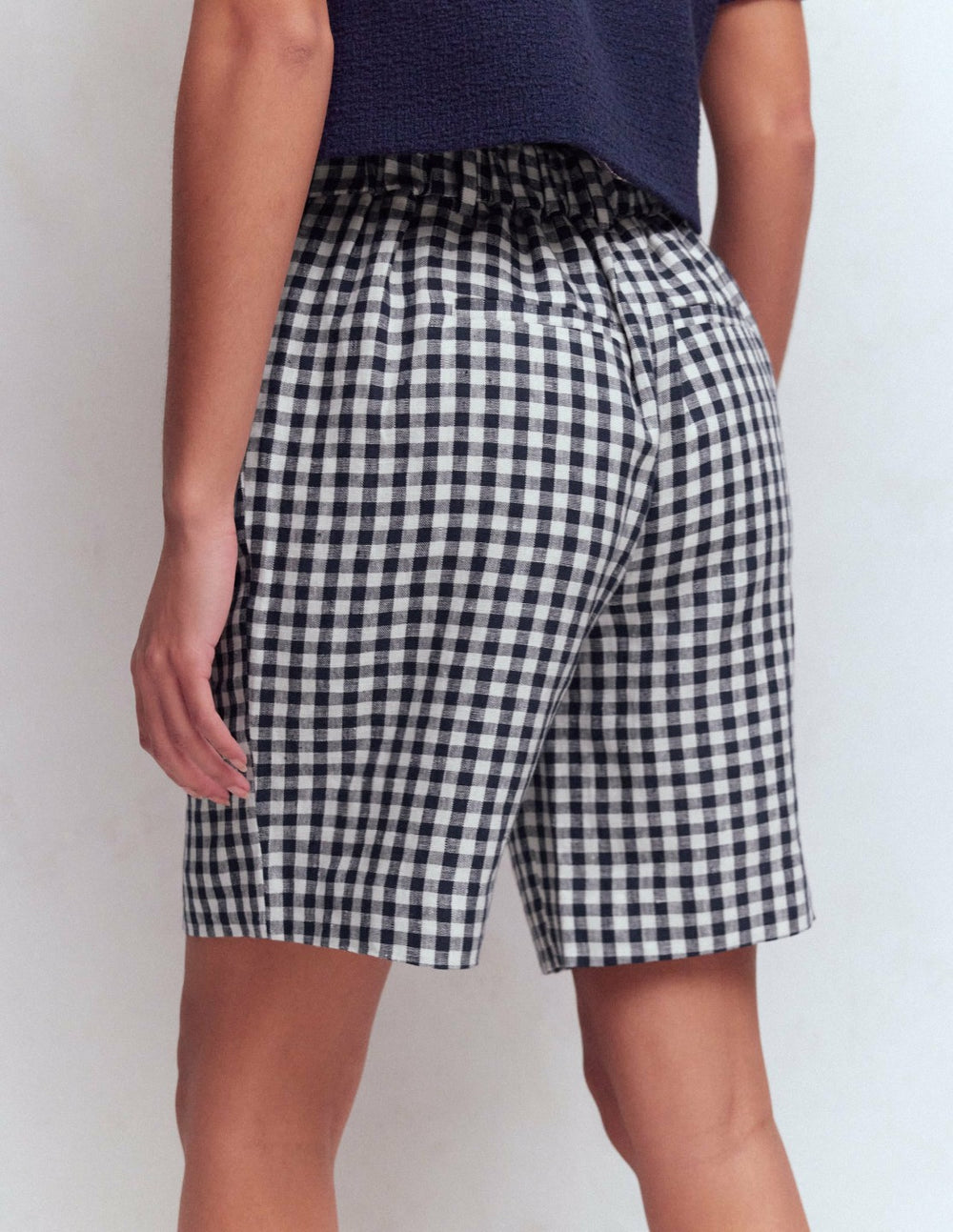 Kensington Linen Shorts-Navy Gingham / Boden us