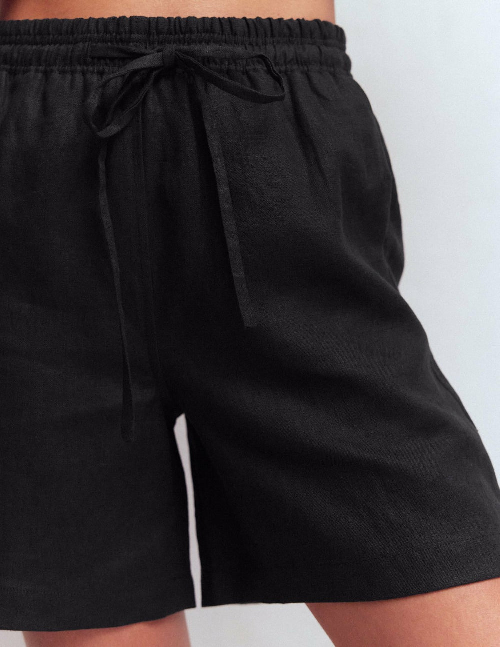 Islington Linen Shorts-Black / Boden Outlet