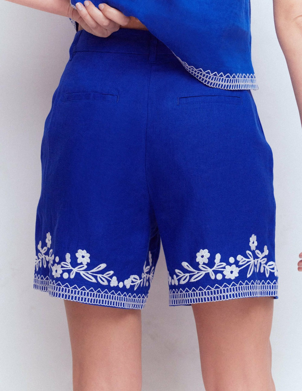 Belgravia Linen Shorts-Bright Blue Embroidery / Boden