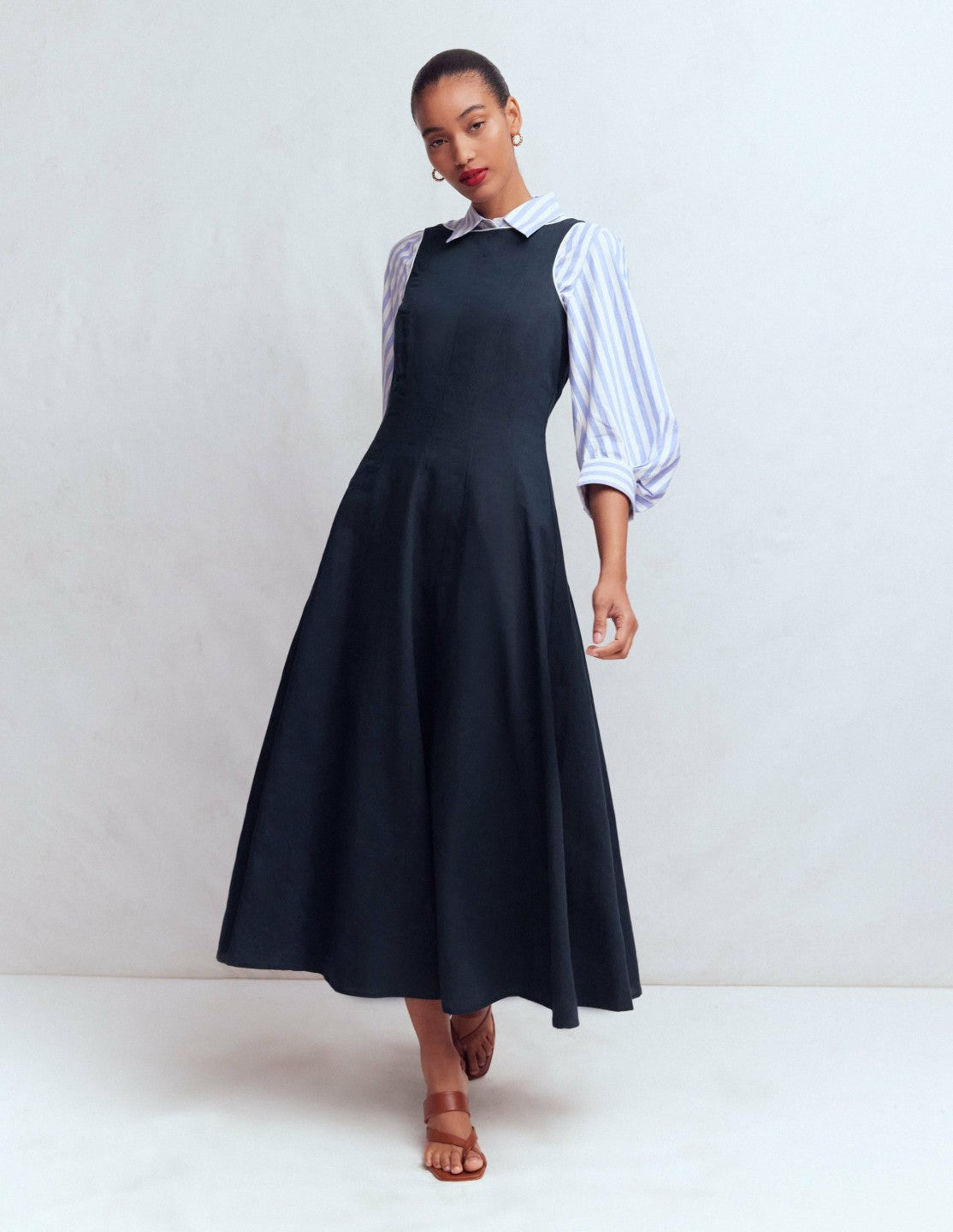 Annet Linen Blend Midi Dress-Navy / Boden Outlet