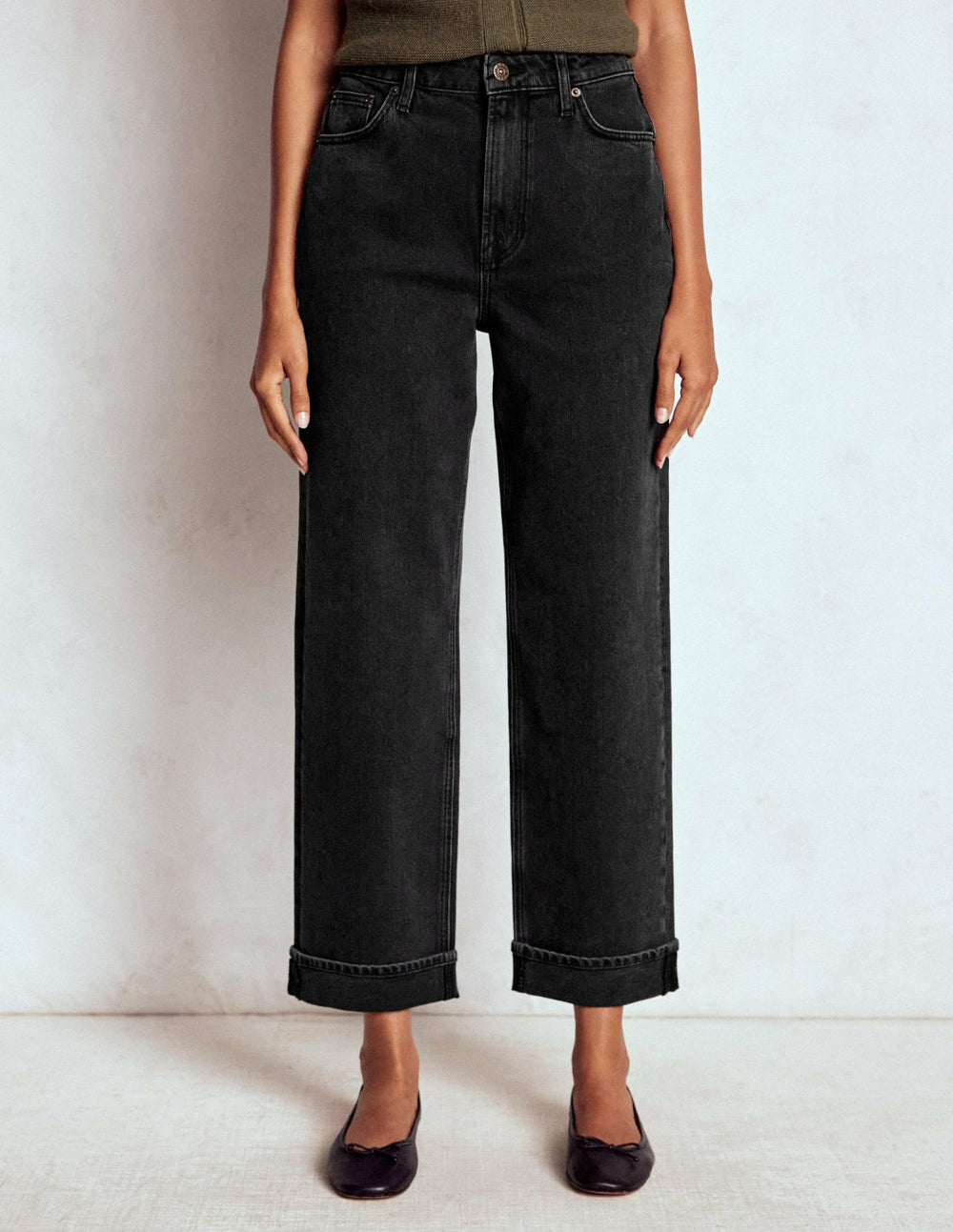Mid Rise Straight Leg Jeans-Washed Black / Boden Discount