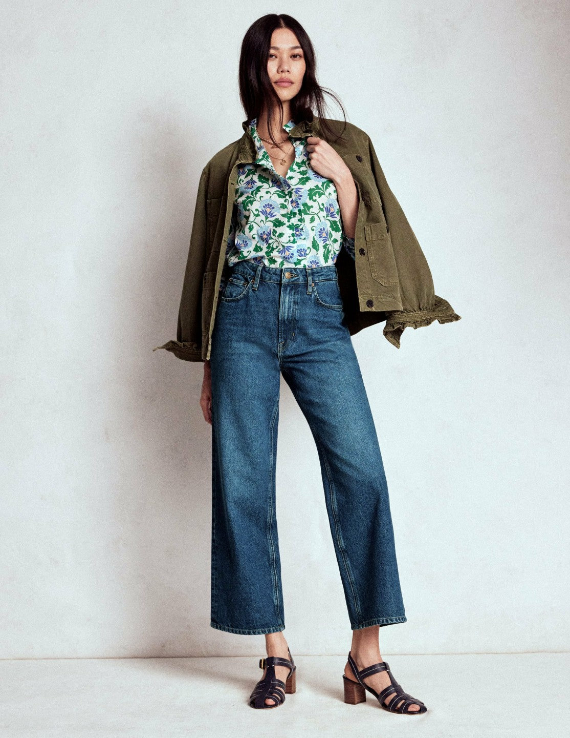 High Rise Straight Crop Jeans-Mid VWash / Boden On sale
