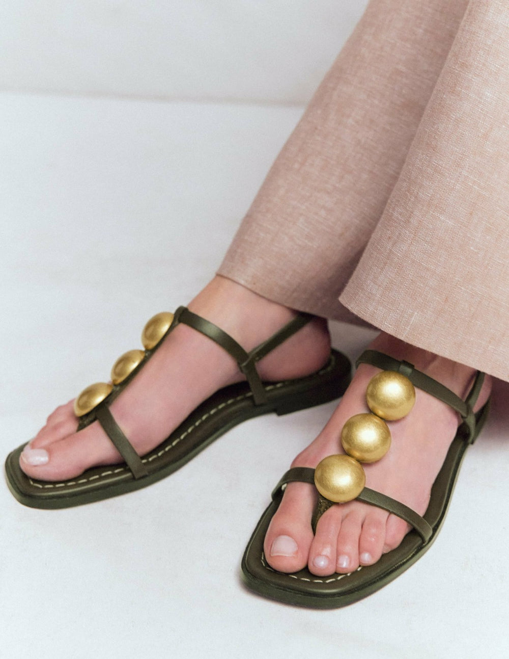 Disc Flat Sandals-Deep Olive / Boden Online