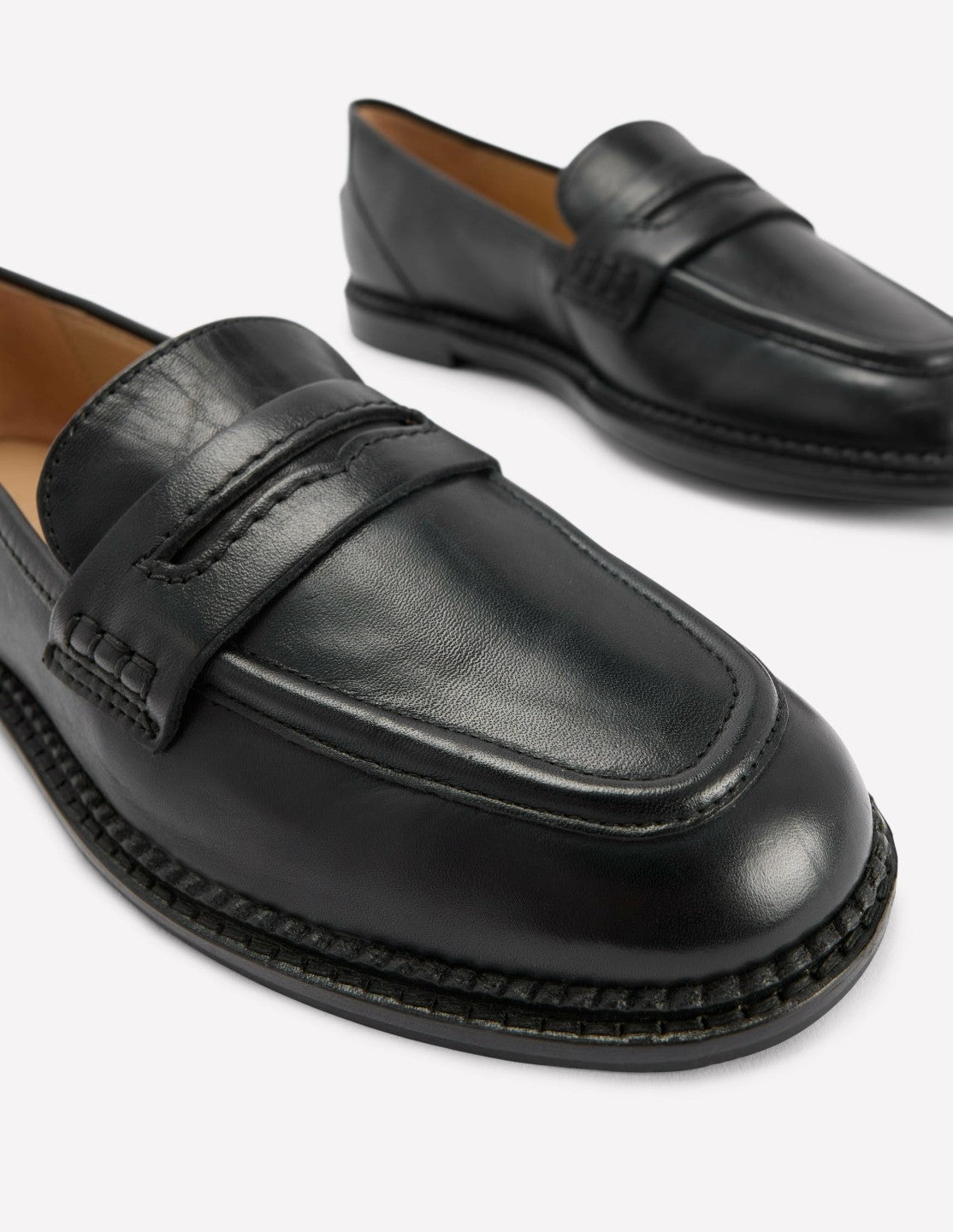 Nya Penny Loafers-Black / Boden Online