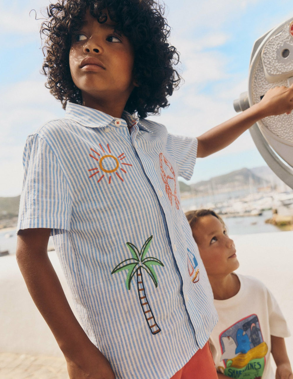 Embroidered Short Sleeve Shirt-Sea Side Embroidery / Boden us