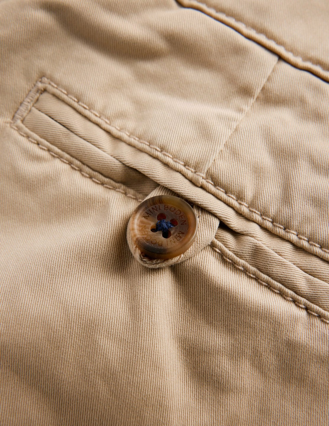 Classic Chinos-Classic Tan / Boden us