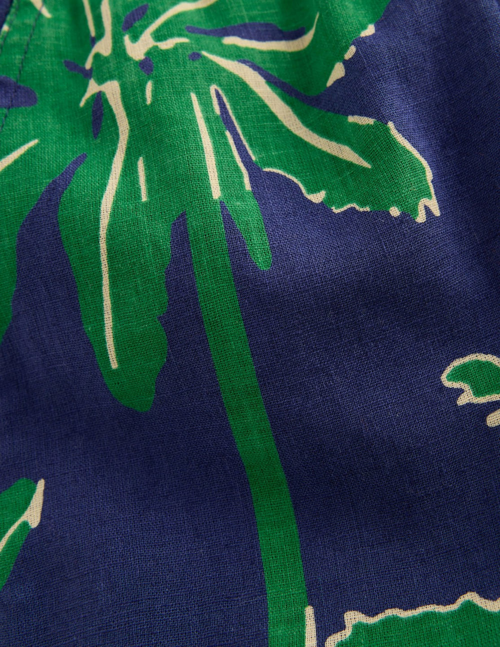 Cotton Linen Shorts-Green Palm Trees / Boden Sale