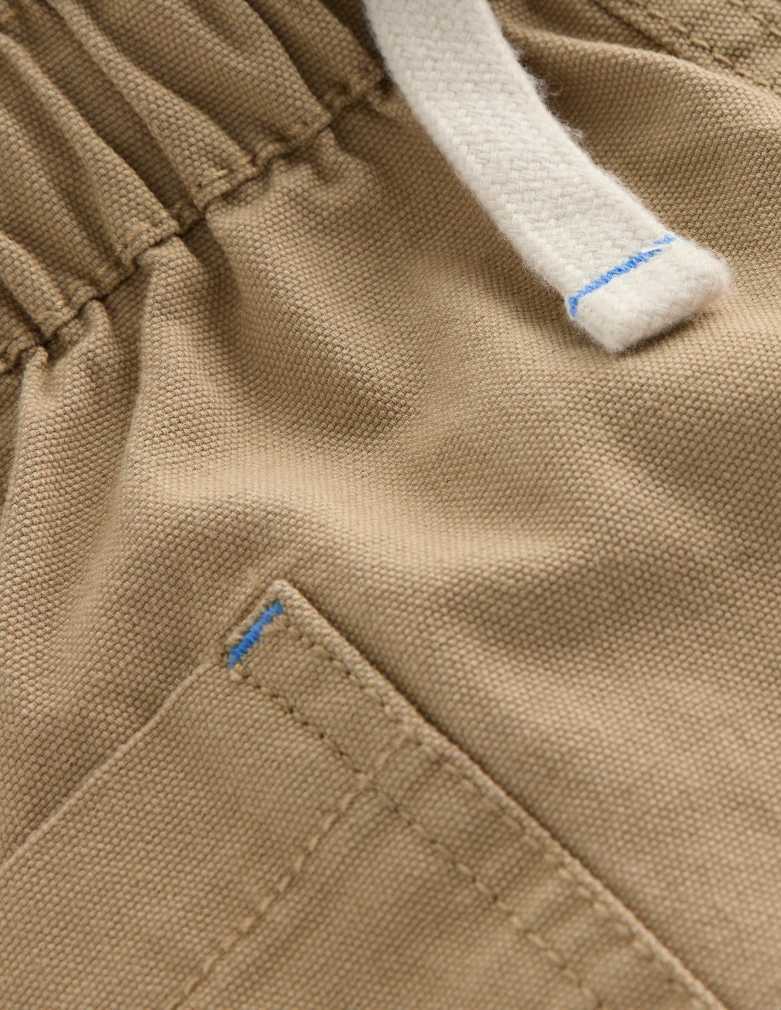 Cotton Pocket Shorts-Macadamia / Boden