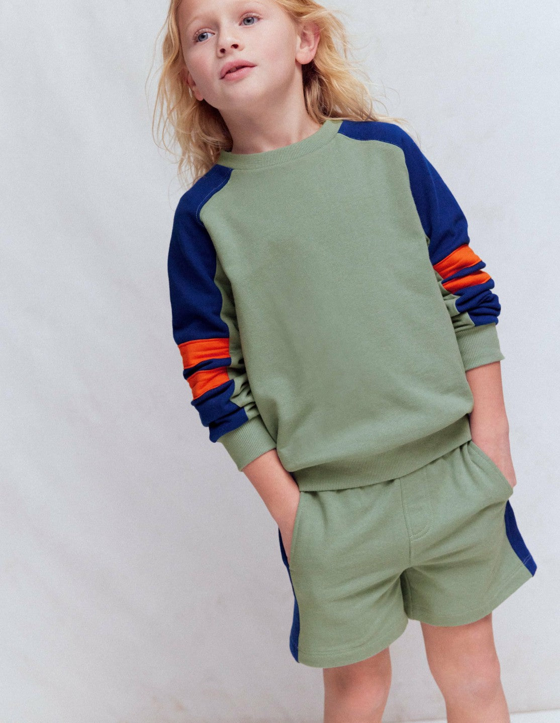 Colourblock Sleeve Sweatshirt-CHINOISE GREEN COLOURBLOCK / Boden Outlet