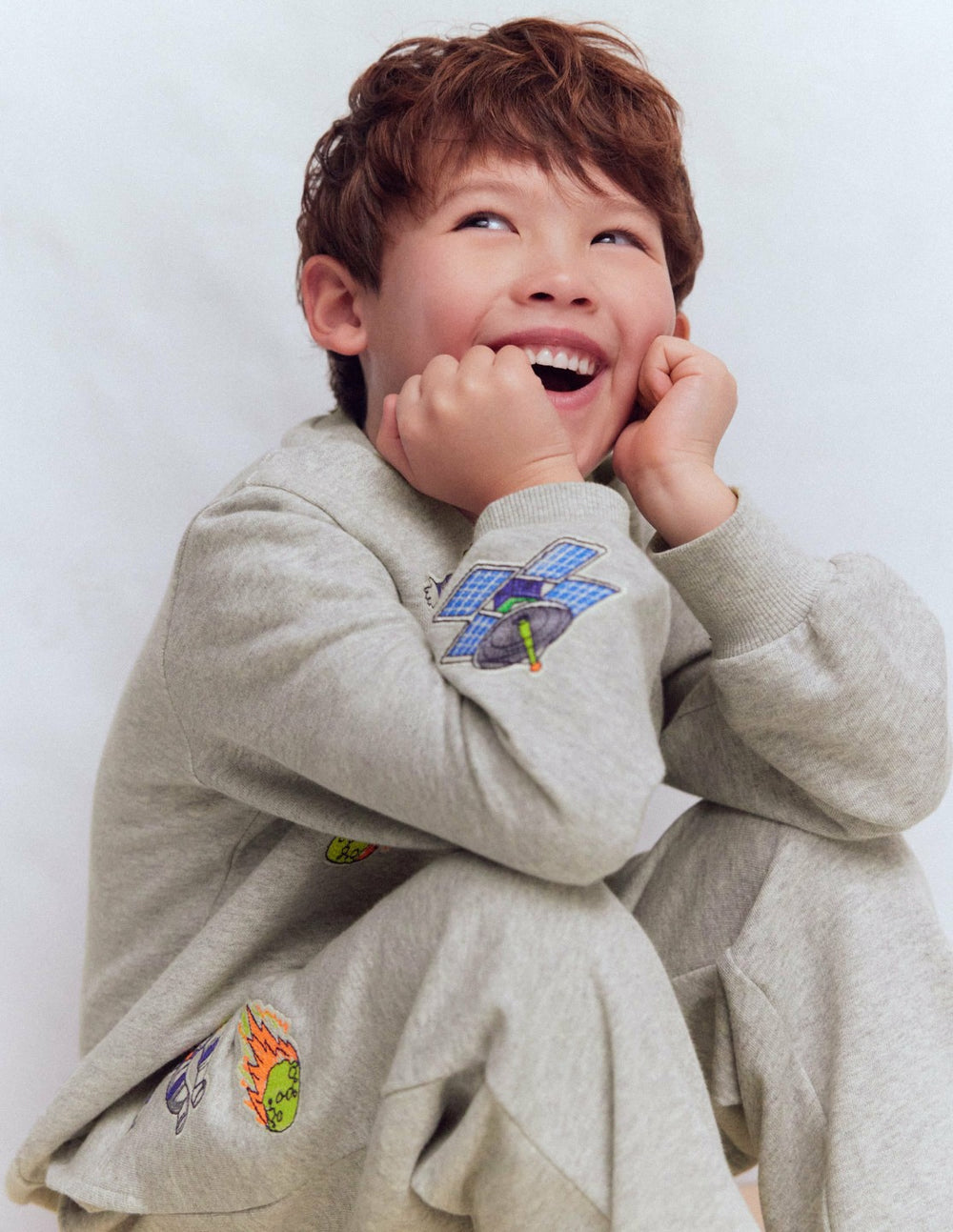 Badge Sweatshirt-Grey Marl Space / Boden Sale