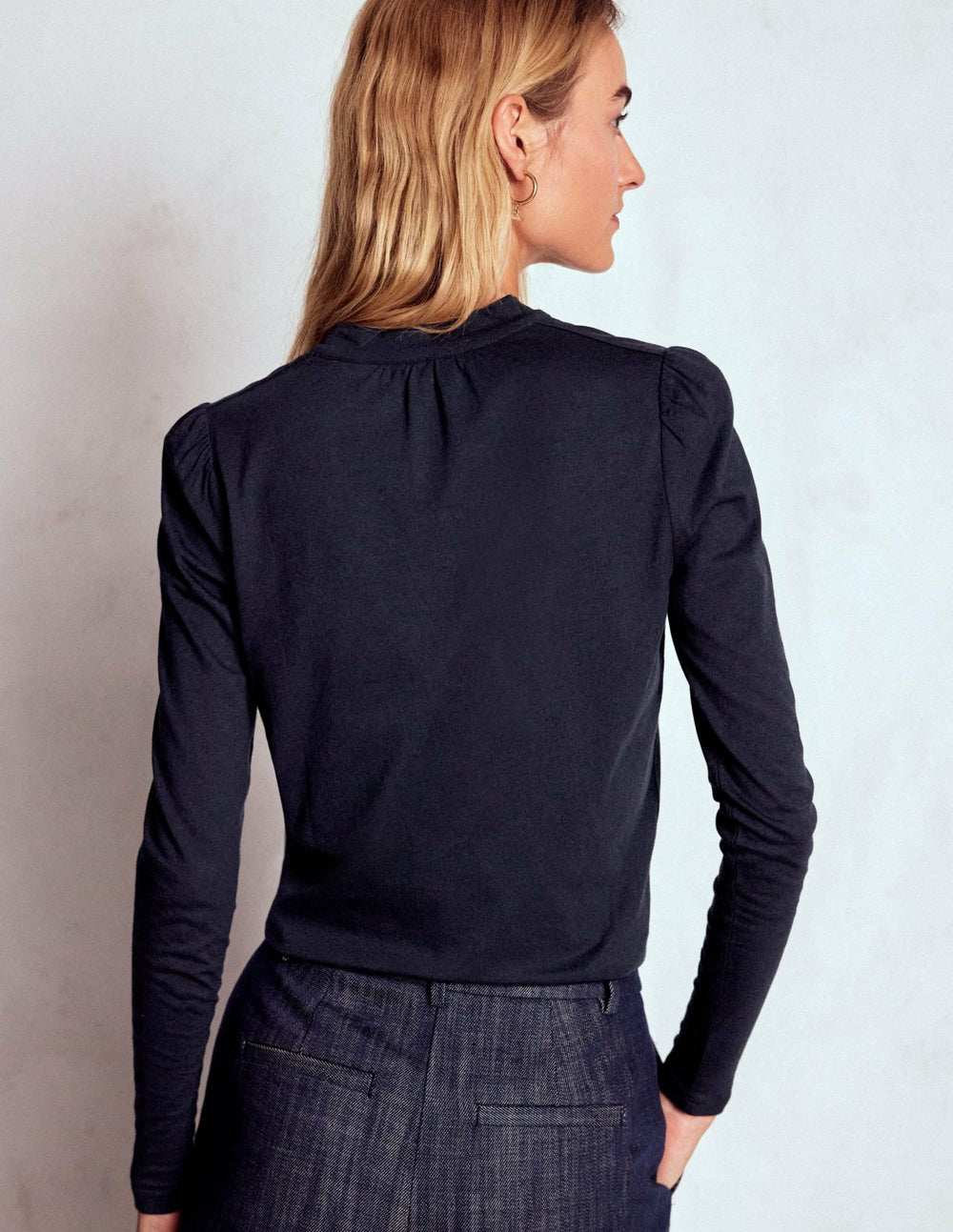 Tie Neck Supersoft Top-Navy / Boden Discount