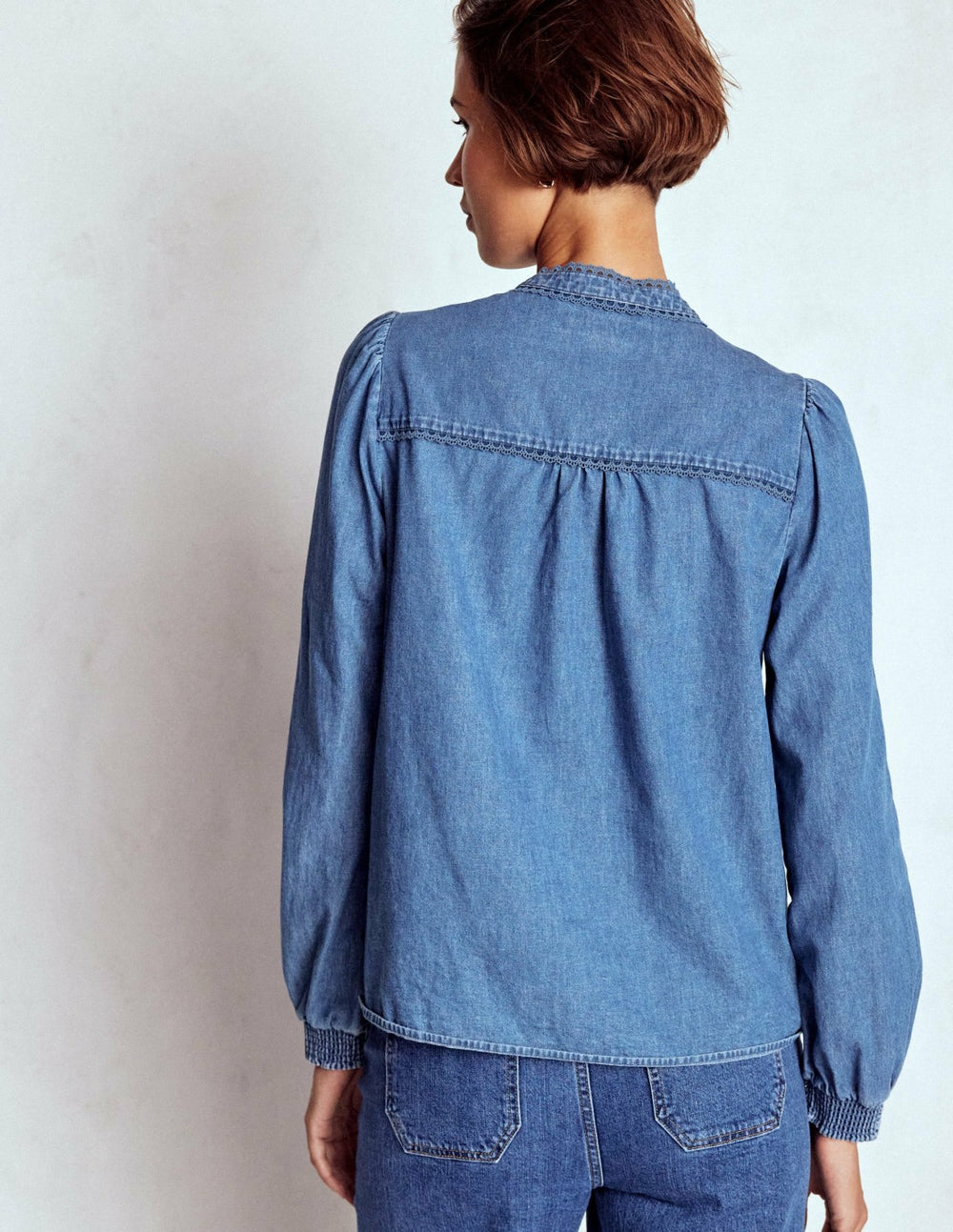 Rhea Trim Insert Denim Top-Light Vintage / Boden