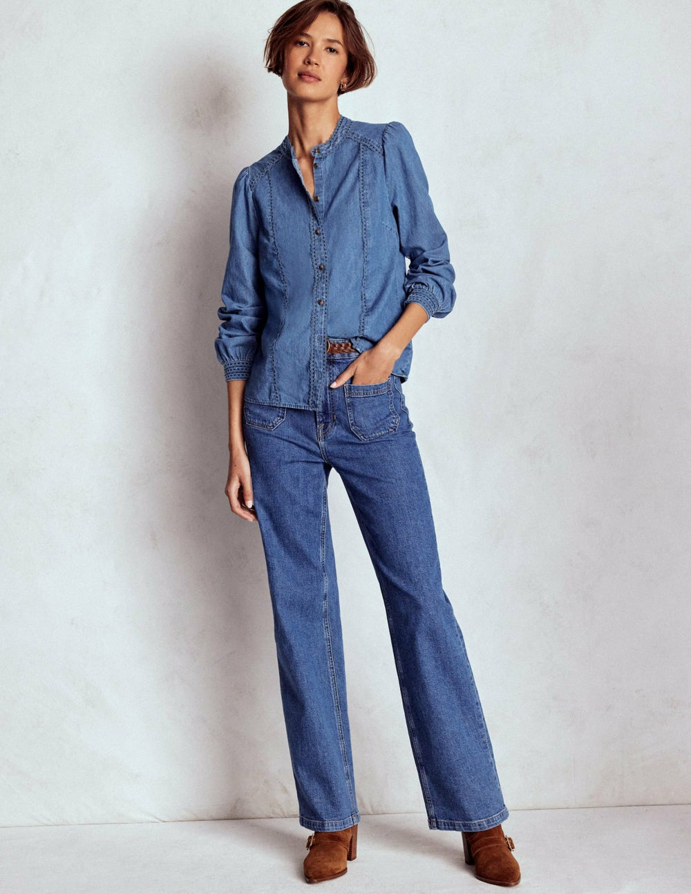 Rhea Trim Insert Denim Top-Light Vintage / Boden