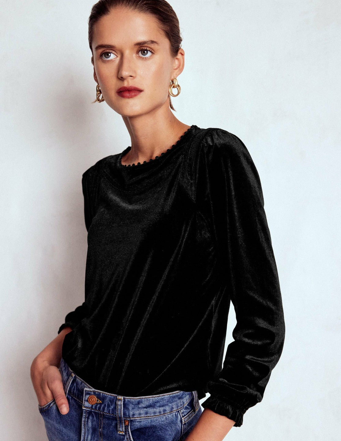 Mila Velvet Top-Black / Boden us