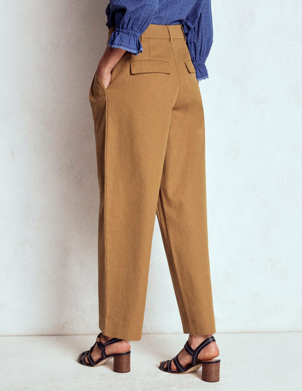 Bloomsbury Cotton Pants-Camel / Boden Online