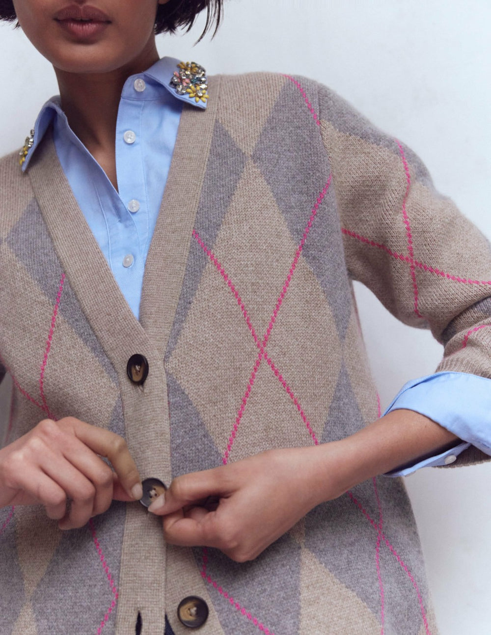 Quinn Boyfriend Cardigan-Neutral Argyle / Boden On sale