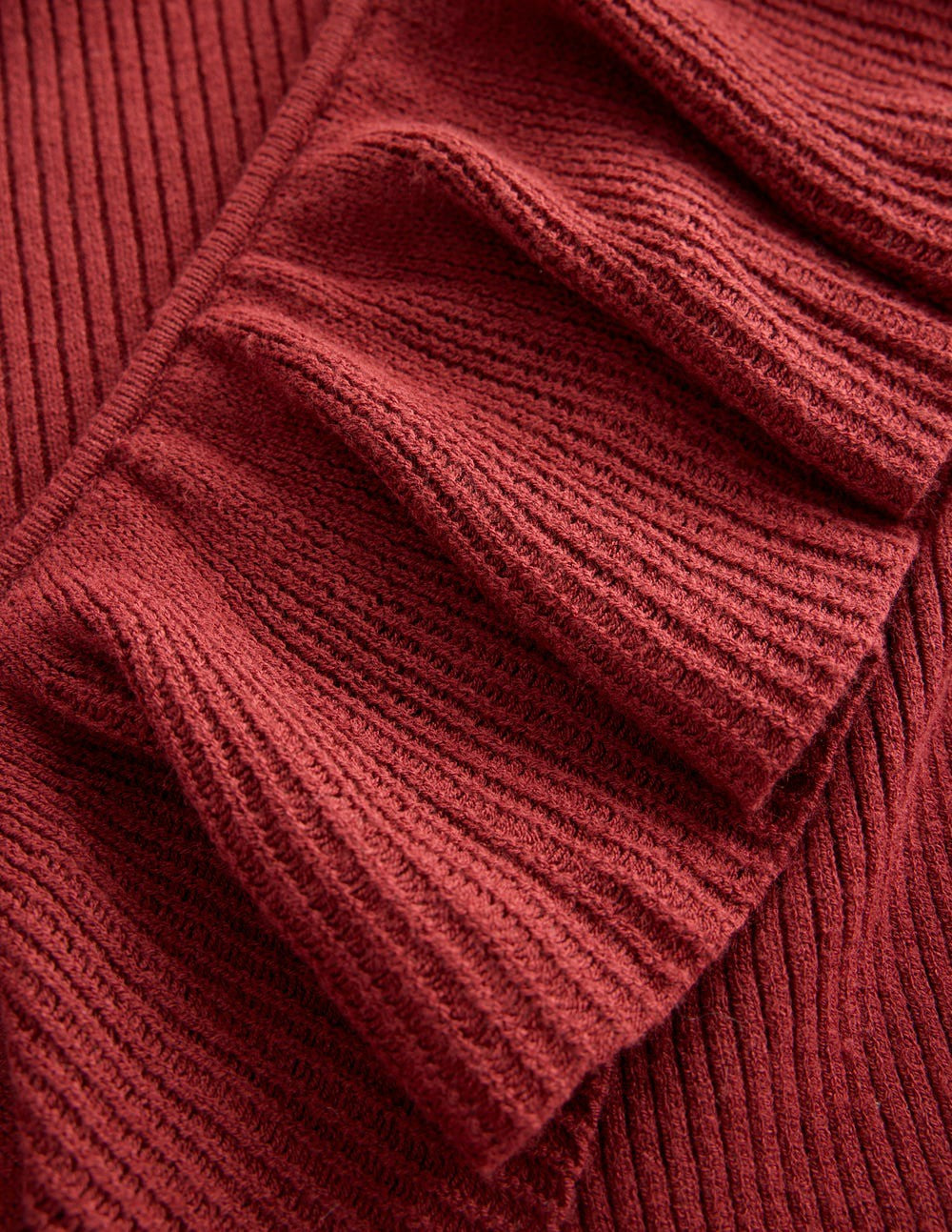 Ruffled Rib Henley Sweater-Chestnut / Boden Online
