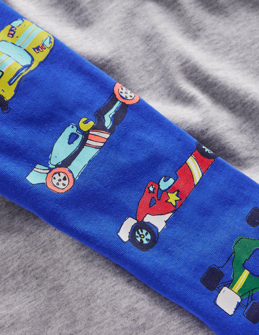 Printed Sleeve Raglan T-shirt-Racing Cars / Boden Sale