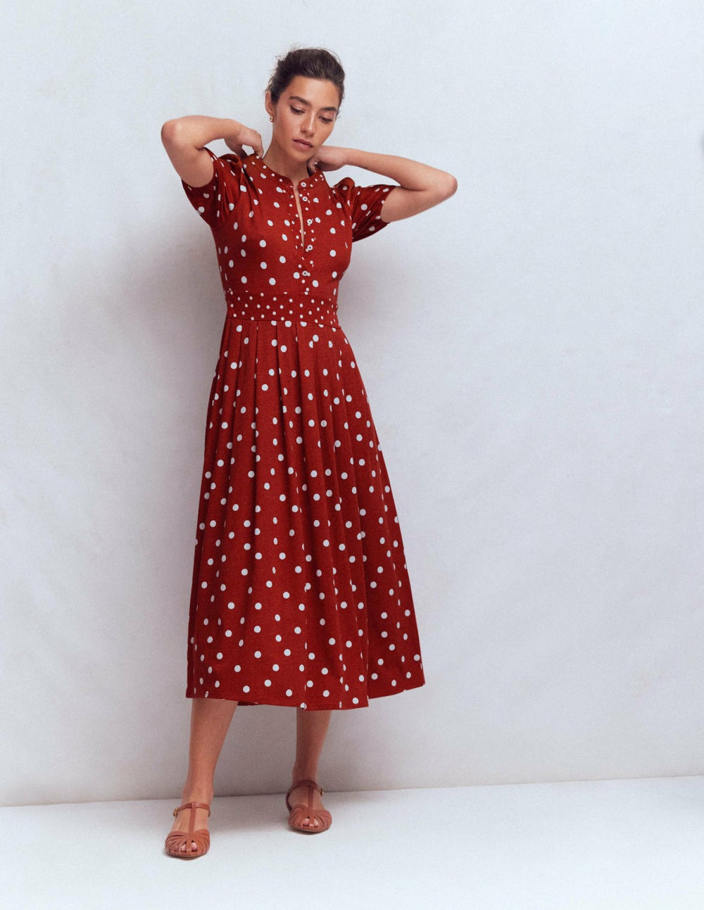 Amber Pleat Jersey Midi Dress-Burnt Orange, Painted Dot / Boden