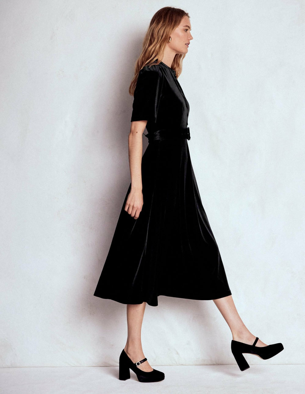 Kate Velvet Shirt Dress-Black / Boden Online