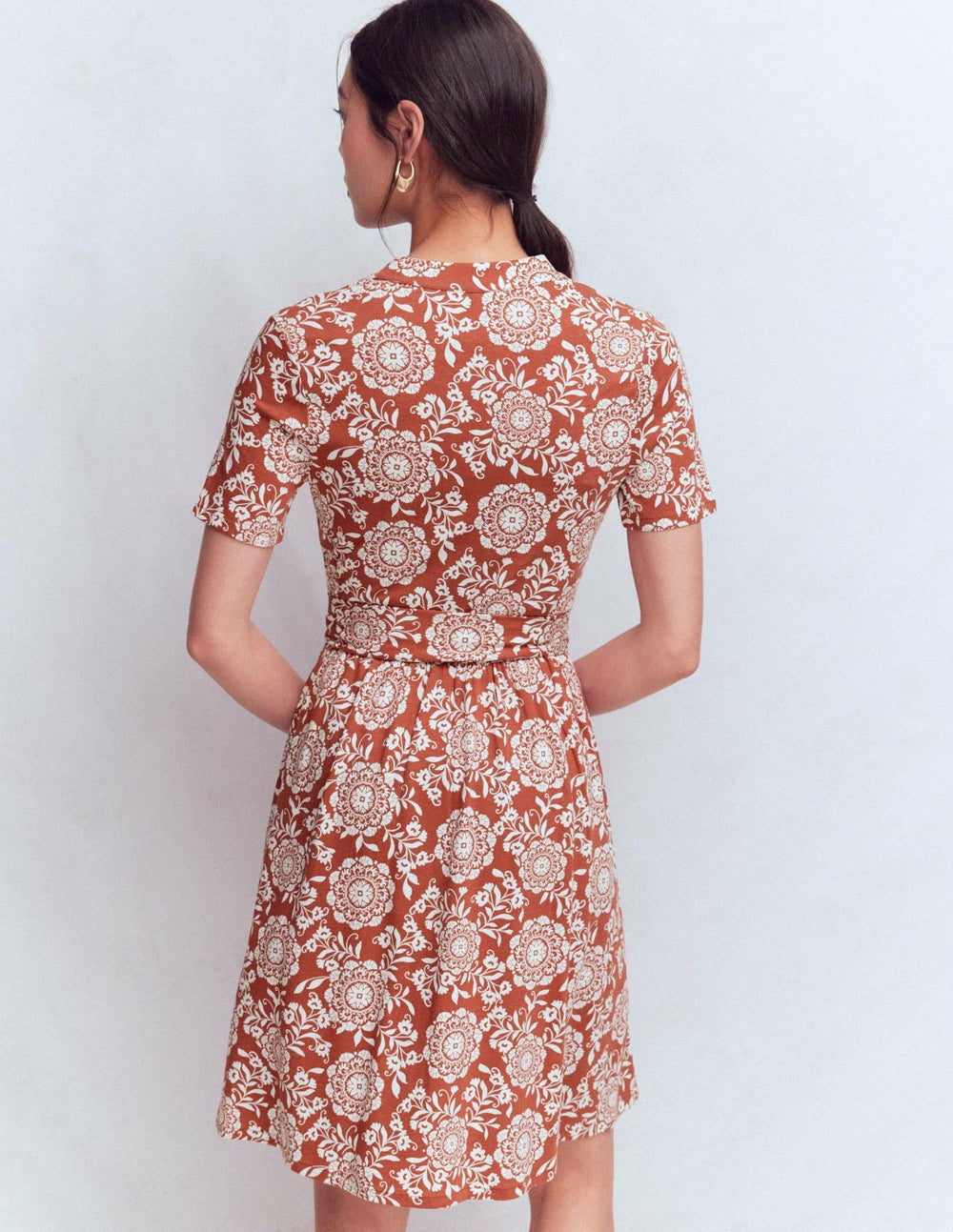 Daisy Flippy Jersey Dress-Brown, Decorative Blossom / Boden Online