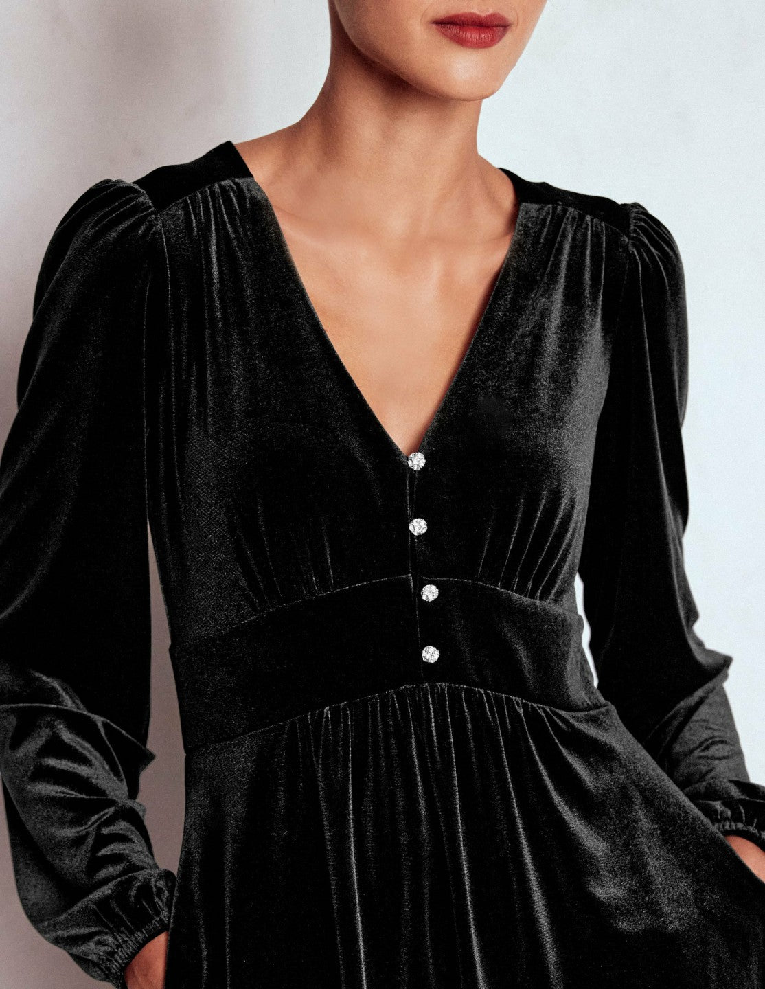 Jocelyn Short Velvet Dress-Black / Boden Online