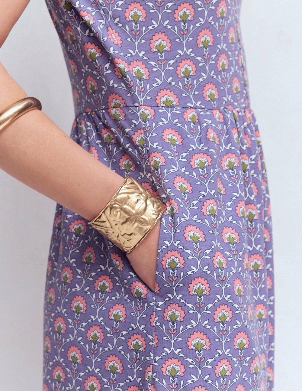 Naomi Short Sleeve Dress-Purple Thistle, Flower Lattice / Boden Online