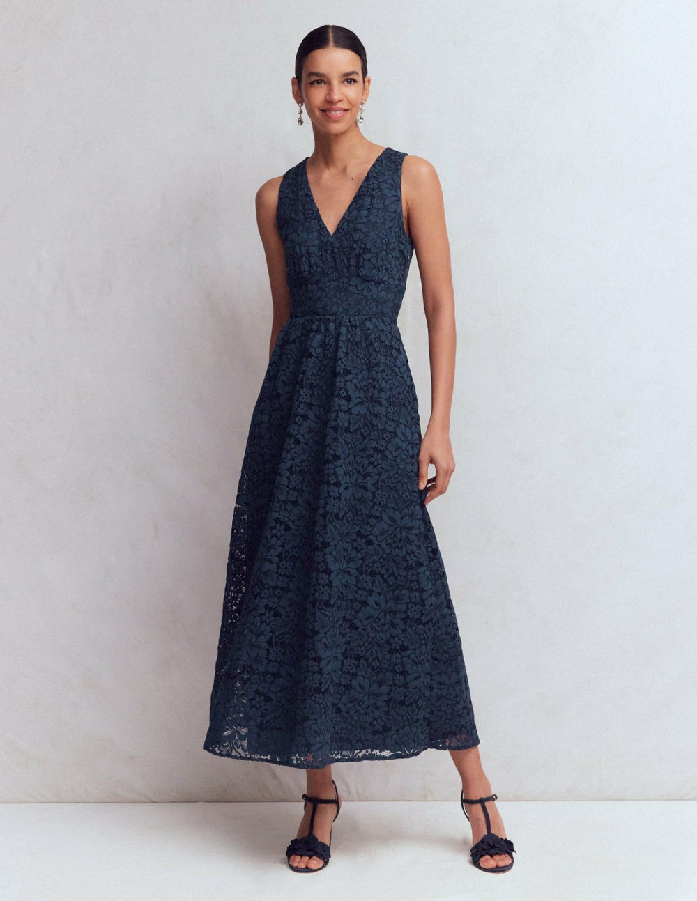 Lace Plunge Neck Panel Dress-Navy / Boden Online
