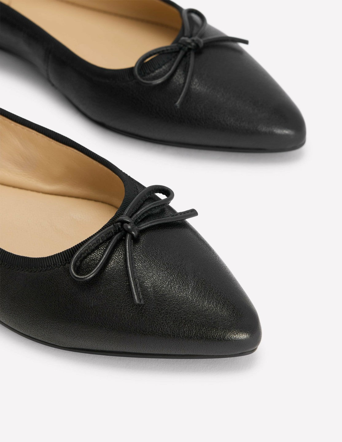 Point Flexi Sole Flats-Black Tumble Leather / Boden Discount