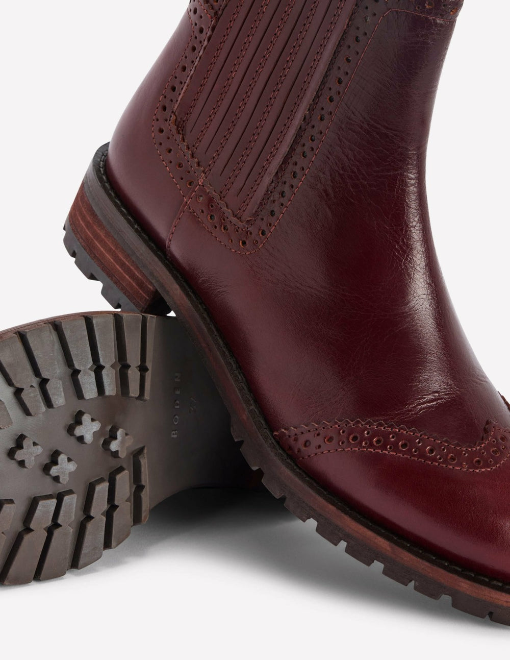 Brogue Detail Chelsea Boots-Oxblood / Boden Online