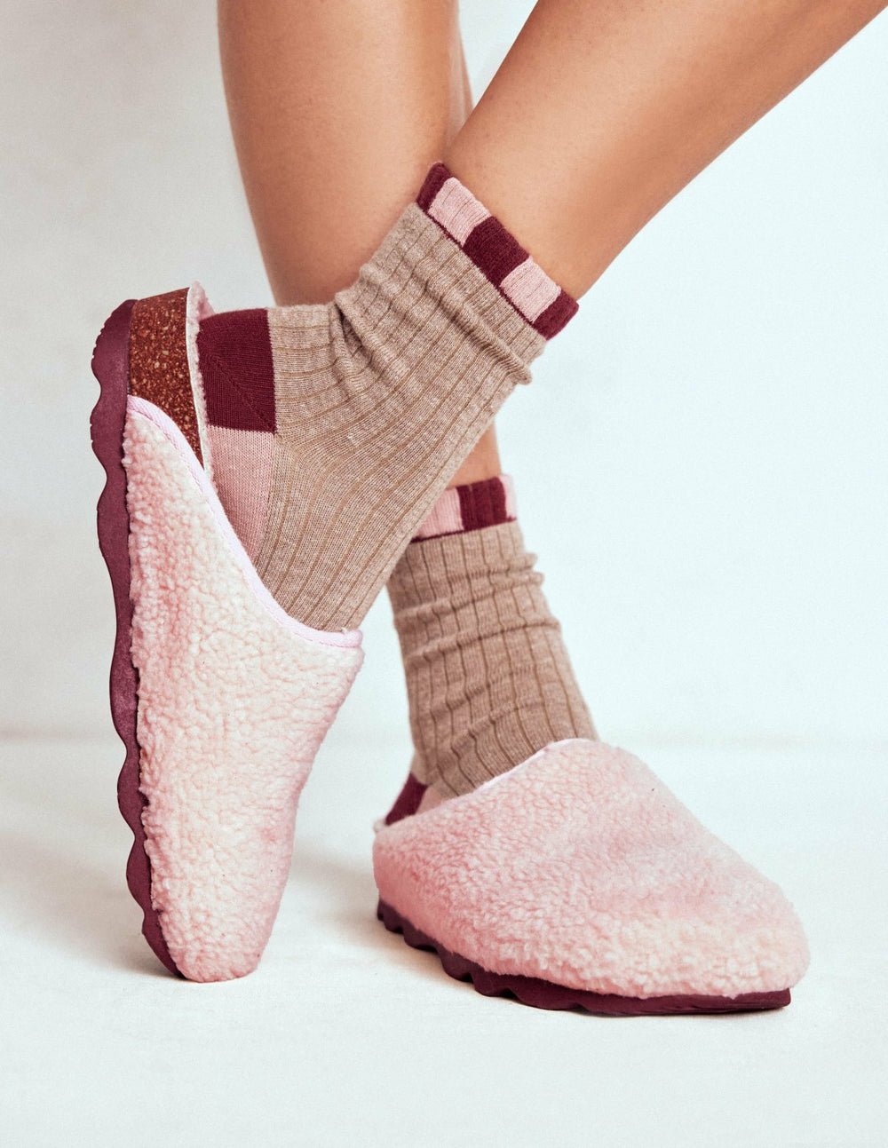 Contrast Sole Mule Slippers-Pink / Boden