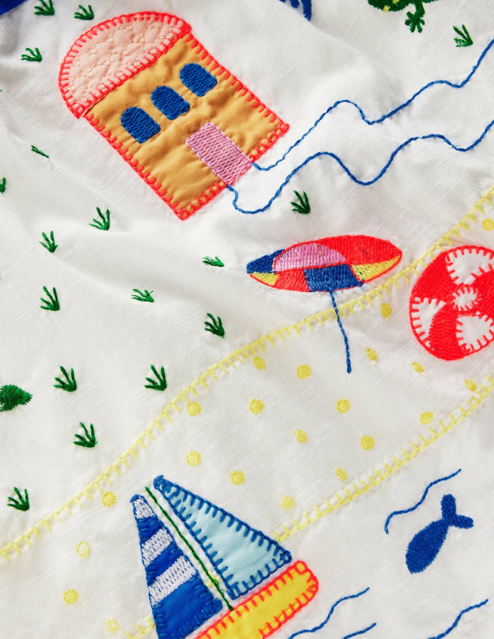 Logo Sundress-Soft Ivory Outdoor Scene / Boden us